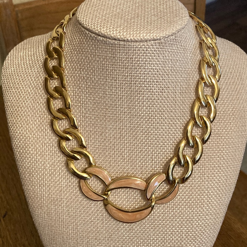 Napier Vintage Necklace Peach/Pink Enamel & Chunky Gold Tone Link